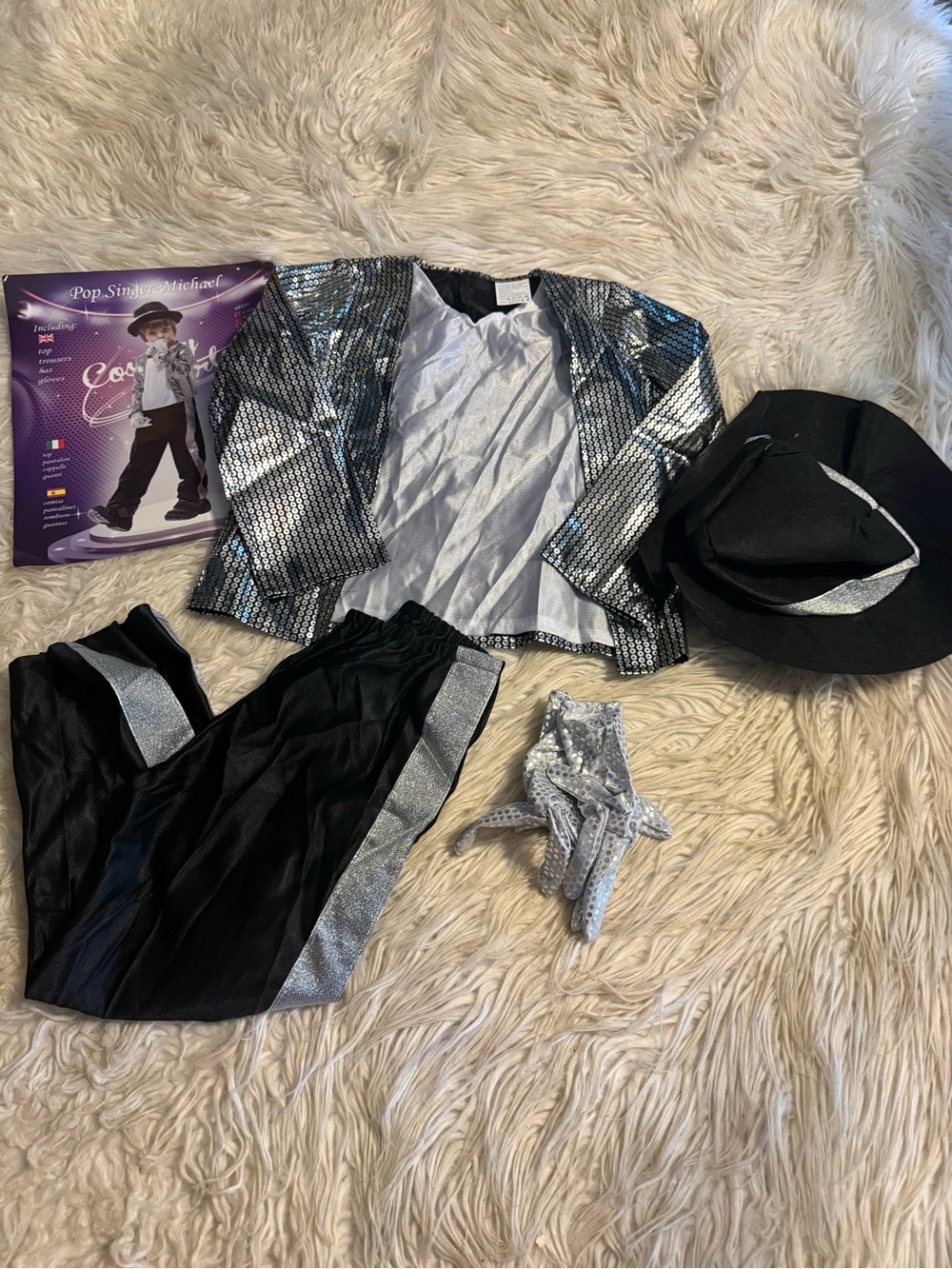 Boys Micheal Jackson costume (D14)